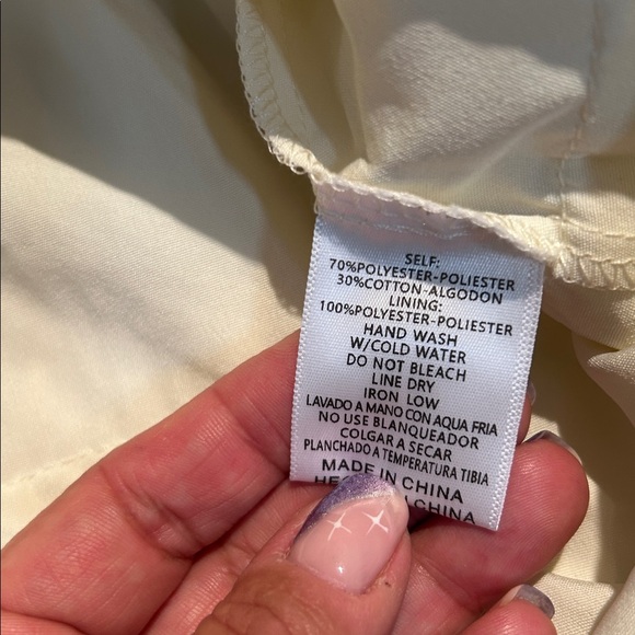 NWT Listicle Cream Lace Long Sleeve Dress size Medium - Picture 7 of 15